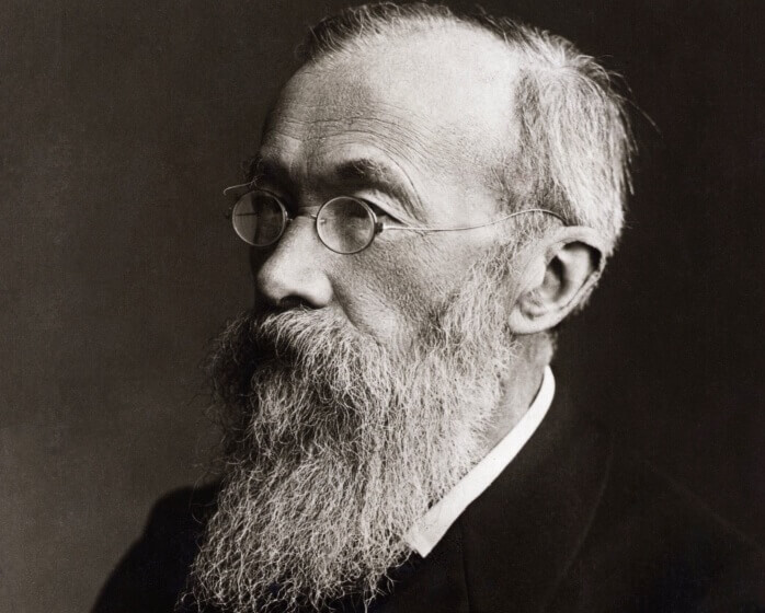 Wilhelm Wundt thành lập phòng thí nghiệm tâm lý học thực nghiệm đầu tiên